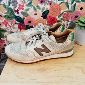 New Balance Women's Cream/Gold/Tan Casual Sneakers Sz 9​​​